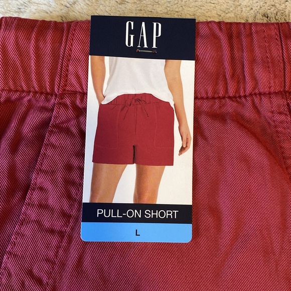 NWT GAP Red Pull-On Short - Picture 5 of 6